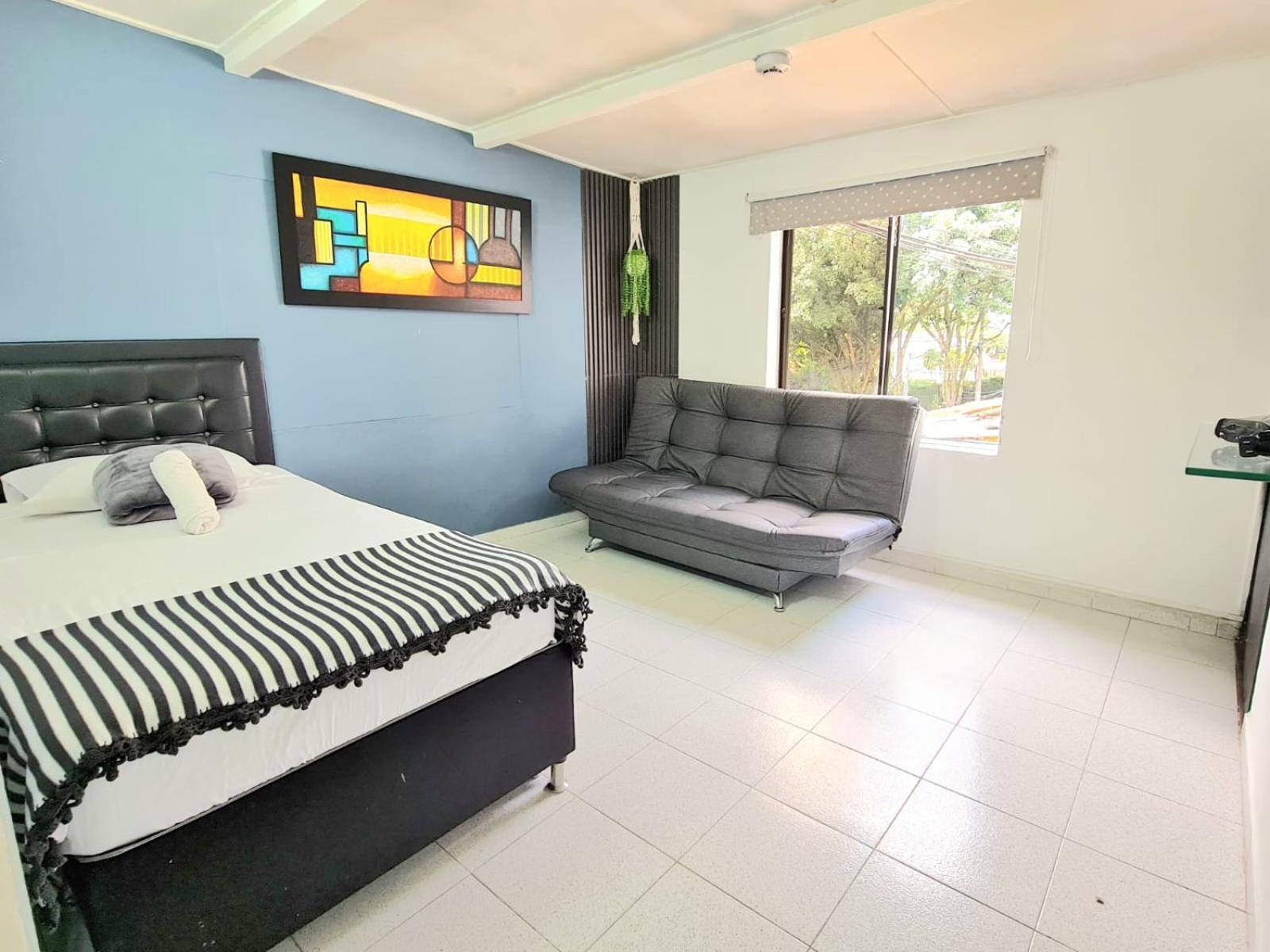 New Cozy Apartment In The Poblado, San Lucas Medellin Ngoại thất bức ảnh