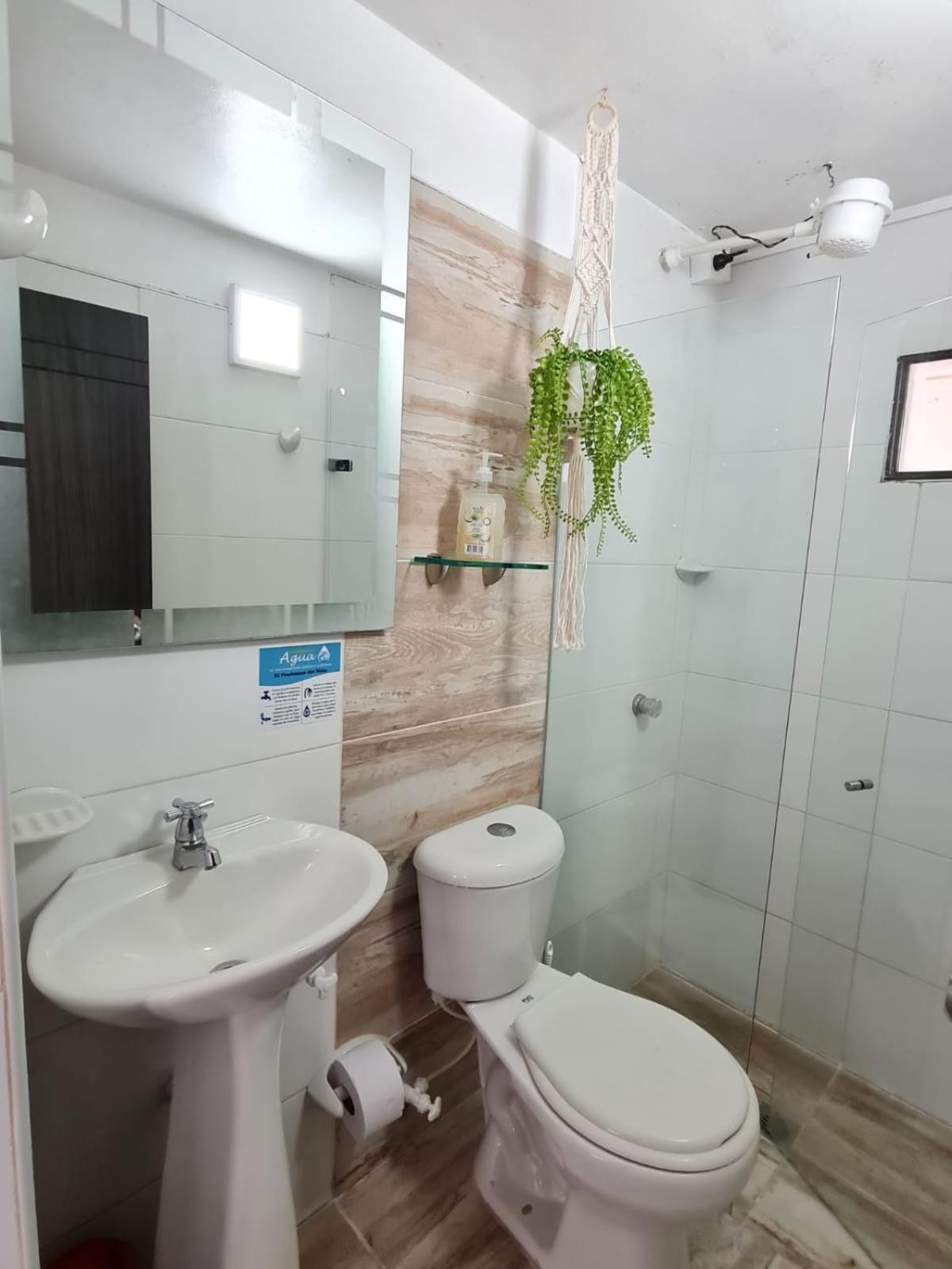 New Cozy Apartment In The Poblado, San Lucas Medellin Ngoại thất bức ảnh