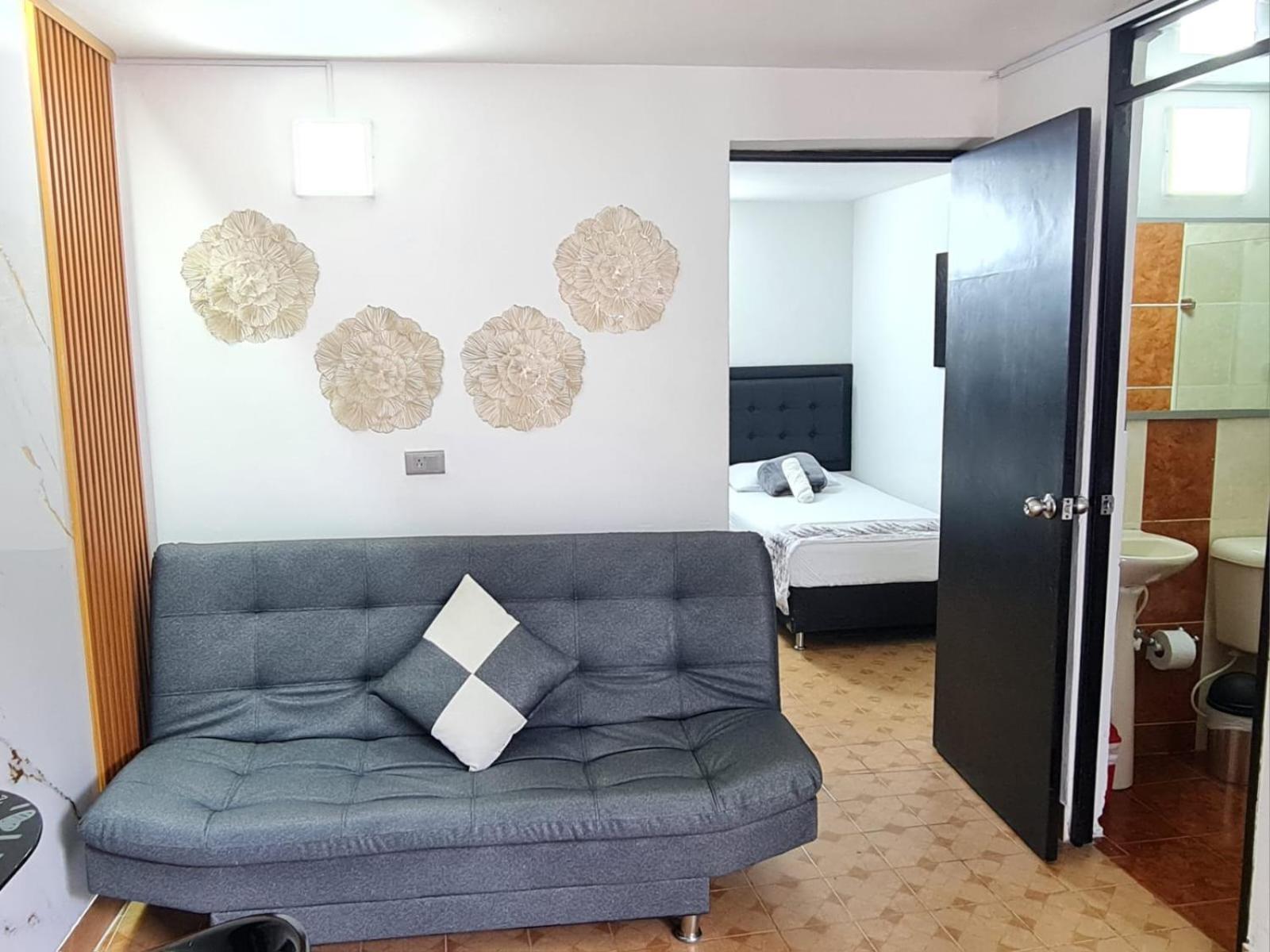 New Cozy Apartment In The Poblado, San Lucas Medellin Ngoại thất bức ảnh
