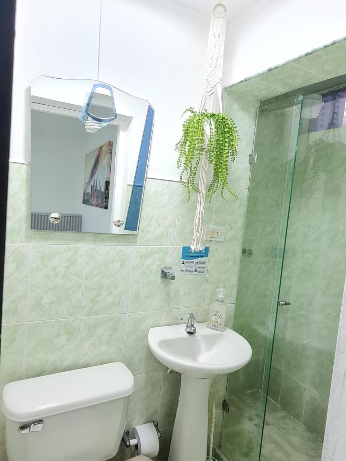 New Cozy Apartment In The Poblado, San Lucas Medellin Ngoại thất bức ảnh
