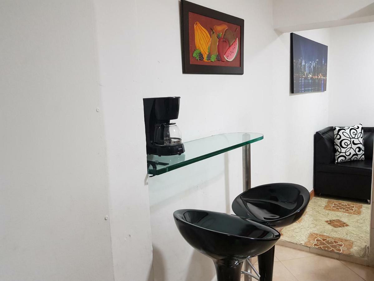 New Cozy Apartment In The Poblado, San Lucas Medellin Ngoại thất bức ảnh